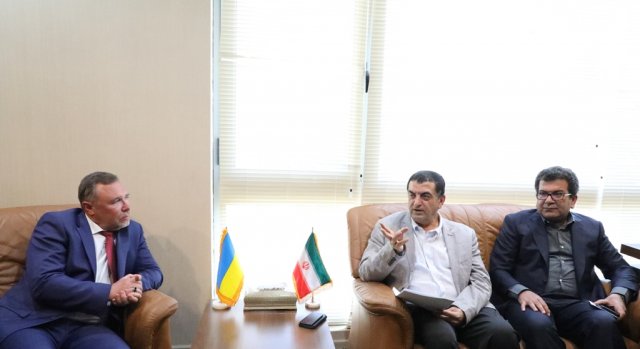 موثرترین راه همکاری کشور ایران و اکراین، از طریق اتاق های بازرگانی است